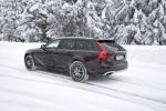 Volvo V90 D5 Cross Country 2016 года (WW)